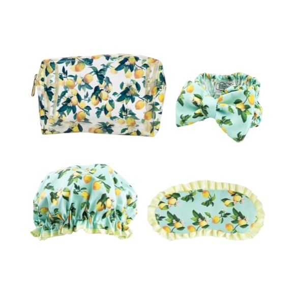 The Vintage Spa & Sleep Set Shower Cap, Make Up Headband, Sleep Mask & Bag. New - Picture 1 of 2
